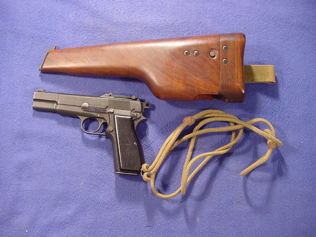 WW II Canadian Military Issue Mk I  Inglis High Power Pistol with correct Wooden Holster (2).JPG